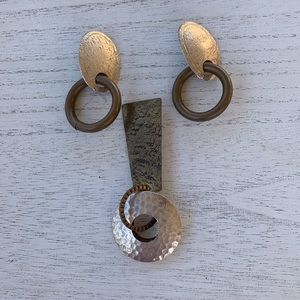 ⬇️ Artist Crafted Matching Earrings & Pin Set